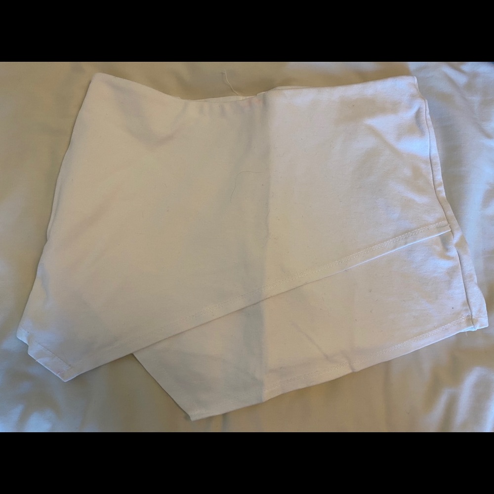 White skort